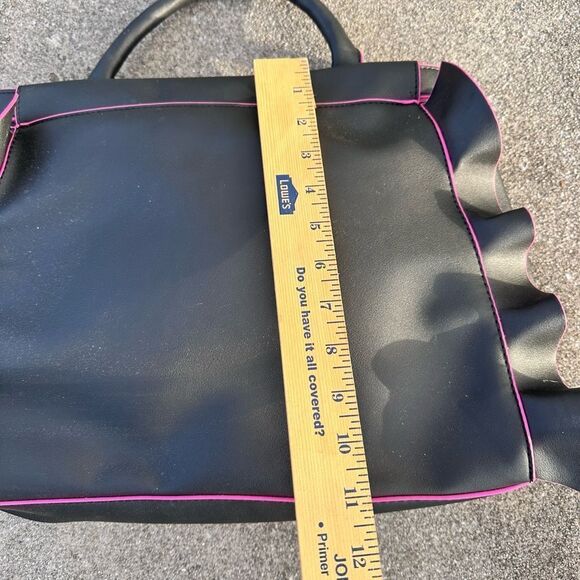 Just fab black vinyl ruffled handbag - Picture 9 of 10